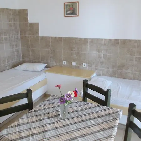 Pela Mare Apartment *